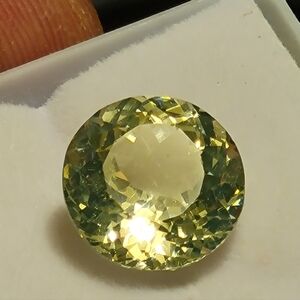 6.20ctw Natural Peridot Round Cut - 11.20 X 6.70mm - Pakistan - Loose Gemstone